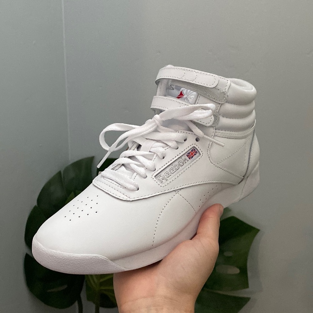 Vintage Reebok 
FREESTYLE HI WOMEN'S SHOES. Size 7.5. Never worn and has box.